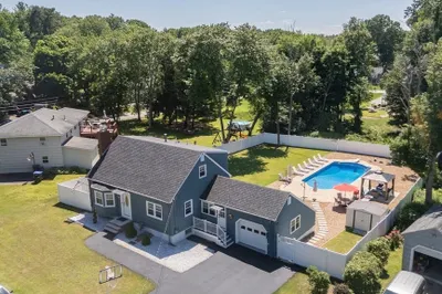 38 Butternut Ln