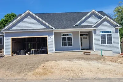 Unit 5 Sandalwood Drive #104