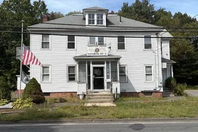 63 Riverside Dr 1