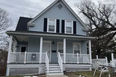 99 Clover St 1