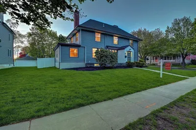 94 Merrymount Rd 1