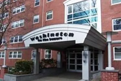 1600 Beacon #502