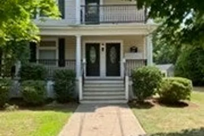 28 Church St #3 1