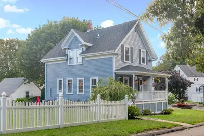 8 Church St