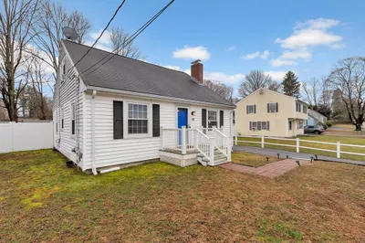 68 Glendale Ave