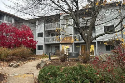 1410 Franklin Crossing #1410 1