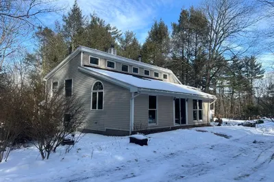 26 Mountain St 1