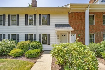 3B Castle Hill Rd #B 1