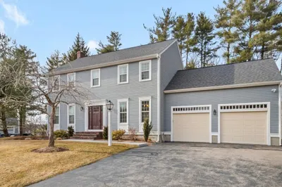7 Colby Way