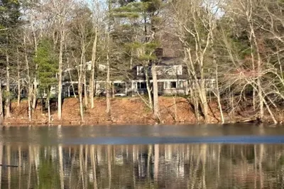 30 Sunrise Road
