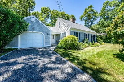 65 Deerfield Rd 1