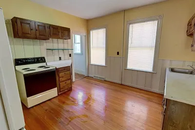 10 Sumner Terrace #1