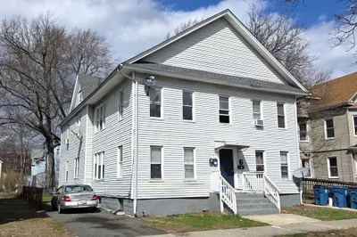 156 Kensington Ave 1