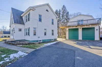 2018 Pleasant St 1