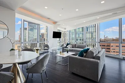 110 Stuart Street #22G