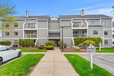 1100 Salem St #65