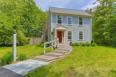 1138 Santuit Newtown Rd