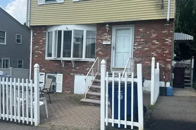 521 Proctor Ave 1
