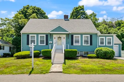 31 Crescent St