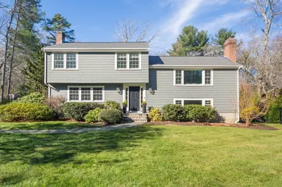 9 Aqueduct Rd