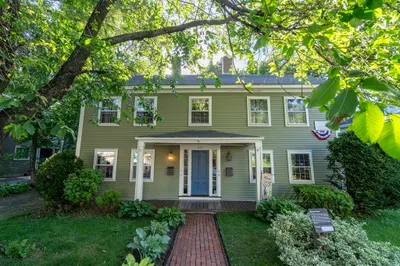 837 Massachusetts Ave #1 1