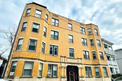 158 Kelton St #4