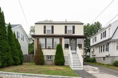 12 Ingleside Ave