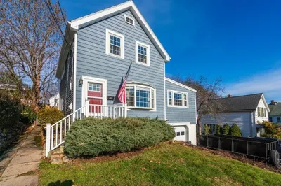22 Hillside Ave