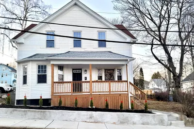 890 River Ave 1