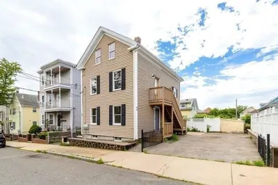 44 Paleologos St 1