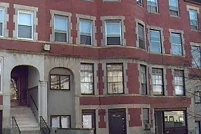 15-17 University Road #42