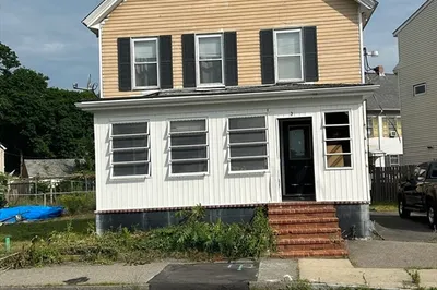 3-a&b Barnum St 1
