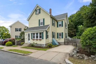 92 Allison St 1