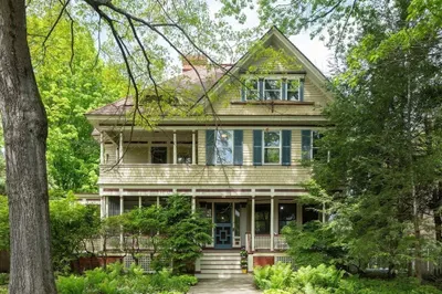 51 Harrison Ave 1