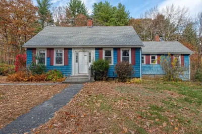 246 Yew Street 1