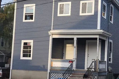 6 Monponset Street #3rd 2 Beds 1