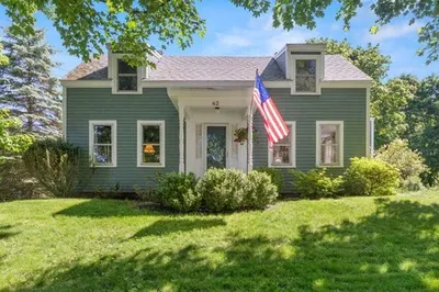 62 Maple Street