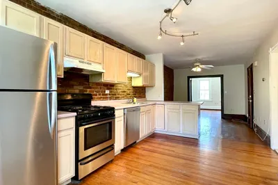 6 Mead Street #2