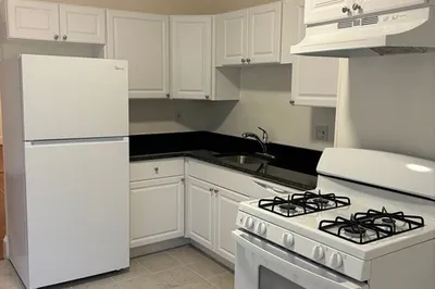 10 Parkway Road #2