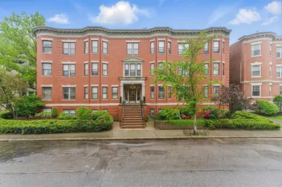 16 Garrison Rd #7 1