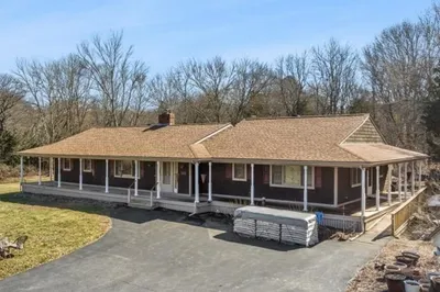 41 Porter St 1