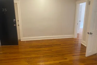 39 Rockland Ave #25 1