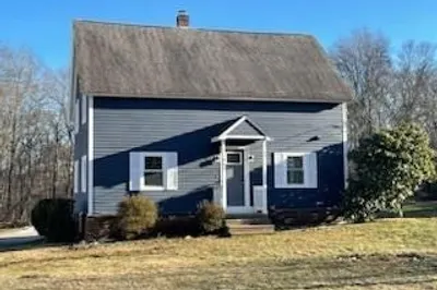 273 Lincoln St 1