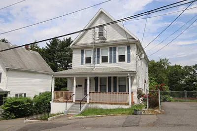 62 Western Ave 1