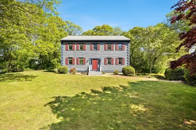30 Seabreeze Dr 1