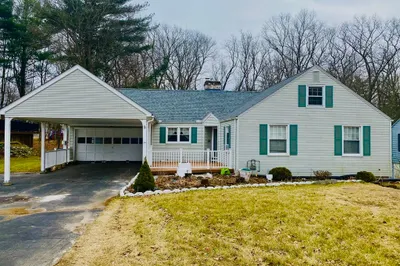 13 Alderbrook Ln 1