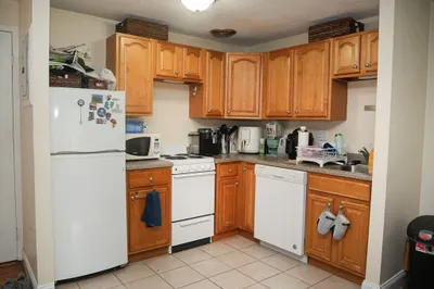 217 Kent St #24