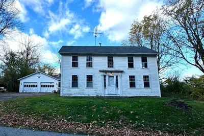56 Barre Rd
