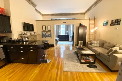 103 Beacon St #4