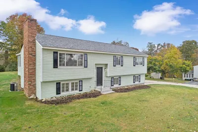 120 Mooresville Rd 1